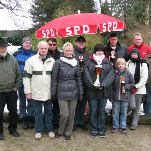 Vorstand und Pokalsieger des SPD-Bouleturnieres